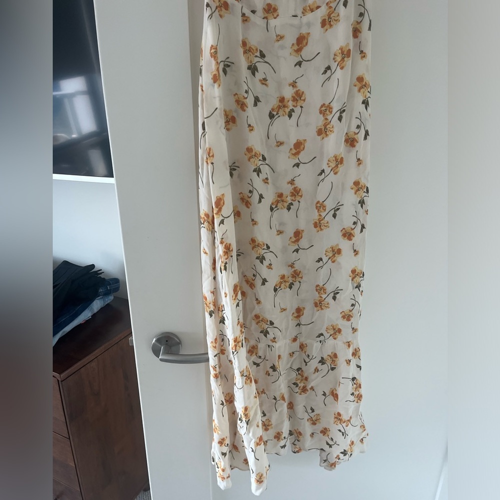 Reformation floral dress - Picture 9 of 9